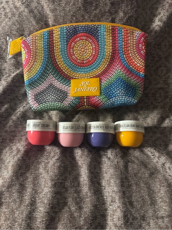 Sol de Janeiro Other - New With Bag Sol De Janerio Lot Of 4 Travel Size Cheirosa 40, 59, 62, 68 Creams